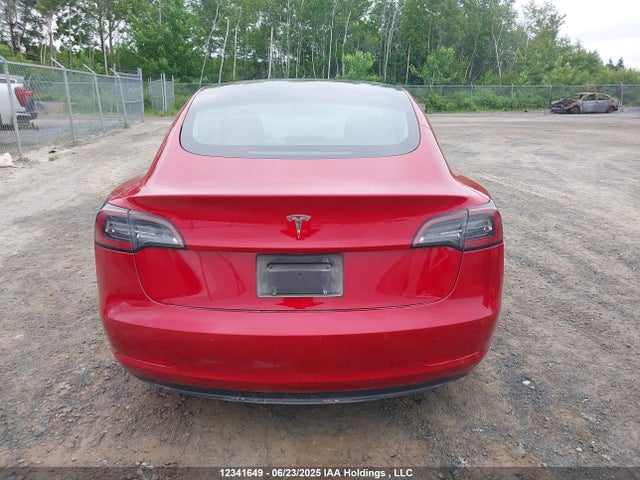 5YJ3E1EA4MF030891 Tesla 2021