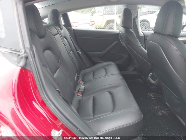 5YJ3E1EA4MF030891 Tesla 2021