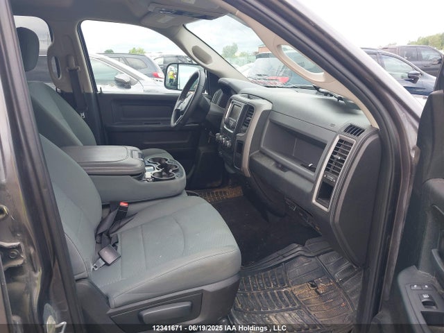 RAM 1500 2018 1C6RR7SM5JS226151 Image 5