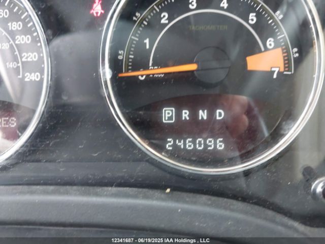 1C4NJDCB4FD135426 Jeep 2015