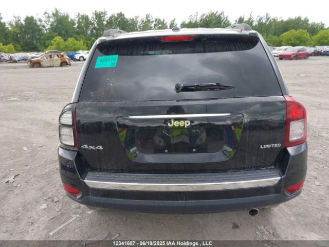 1C4NJDCB4FD135426 Jeep 2015