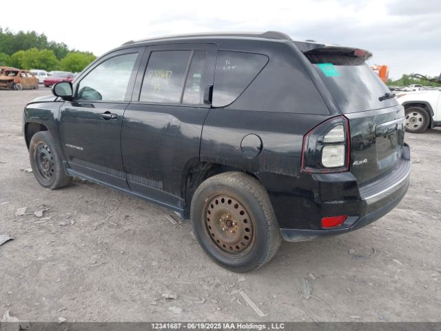 1C4NJDCB4FD135426 Jeep 2015