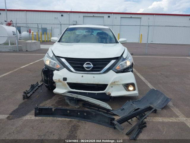 1N4AL3AP6HN343568 Nissan 2017