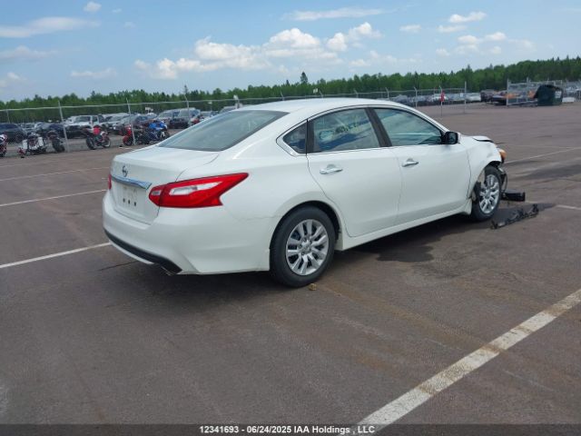 1N4AL3AP6HN343568 Nissan 2017
