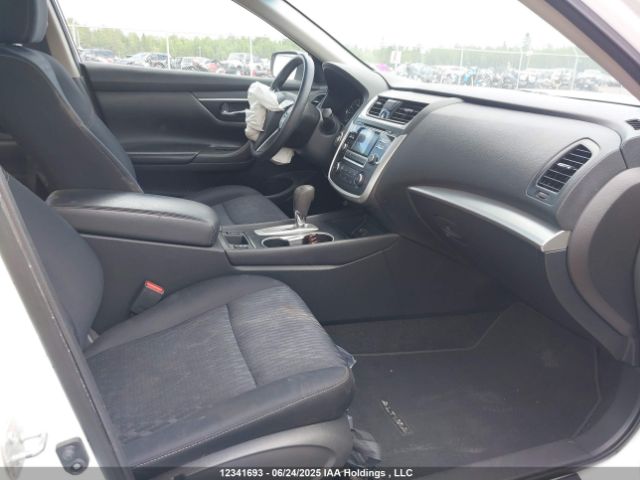 1N4AL3AP6HN343568 Nissan 2017
