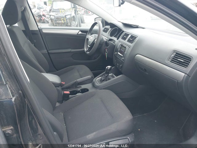 3VW2B7AJ6HM397884 Volkswagen 1.4 tsi