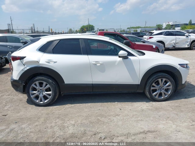 3MVDMBCL9MM255528 Mazda py