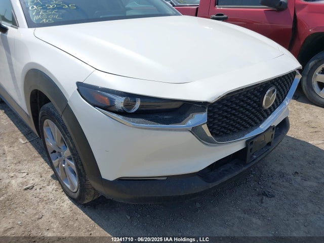 3MVDMBCL9MM255528 Mazda py