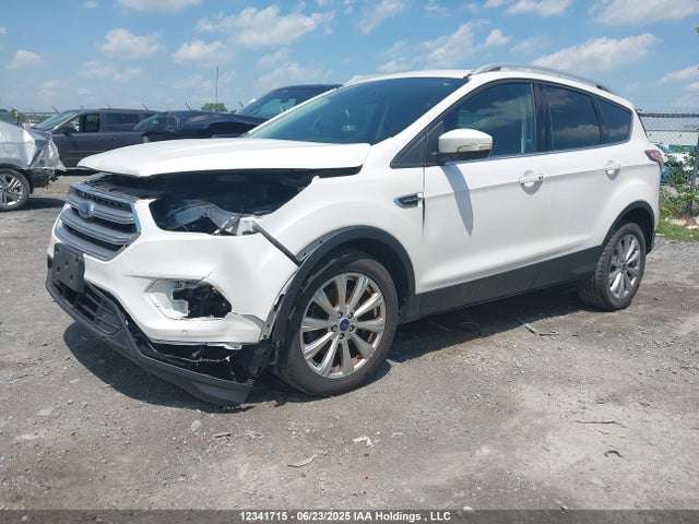 1FMCU0J91HUA72680 Ford 2017