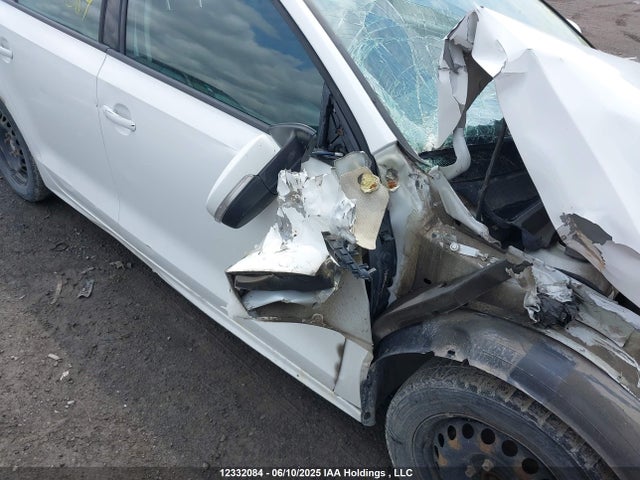 3VW267AJ6GM329264 Volkswagen Jetta 1.4 Tsi Trendline/1.4 Tsi Trendline+