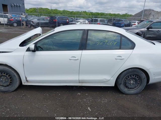 3VW267AJ6GM329264 Volkswagen Jetta 1.4 Tsi Trendline/1.4 Tsi Trendline+
