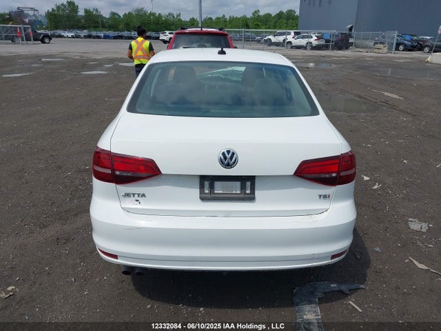 3VW267AJ6GM329264 Volkswagen Jetta 1.4 Tsi Trendline/1.4 Tsi Trendline+