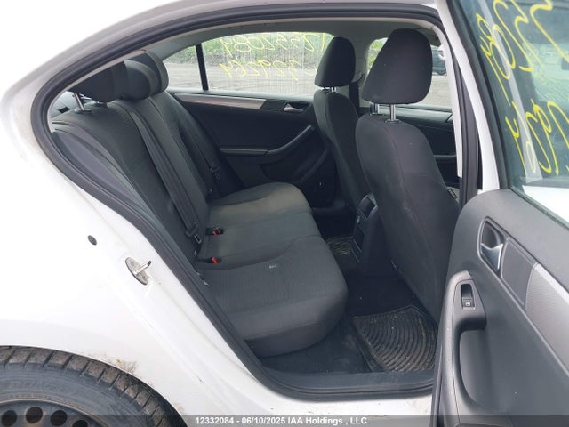 3VW267AJ6GM329264 Volkswagen Jetta 1.4 Tsi Trendline/1.4 Tsi Trendline+