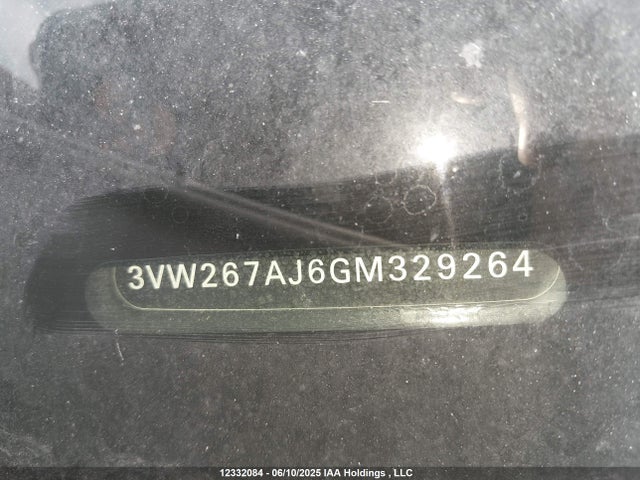 3VW267AJ6GM329264 Volkswagen Jetta 1.4 Tsi Trendline/1.4 Tsi Trendline+