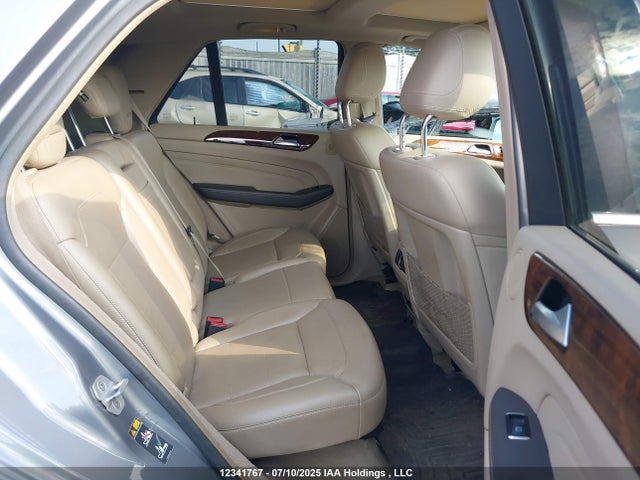 4JGDA2EB1EA351646 Mercedes-Benz Ml-Class