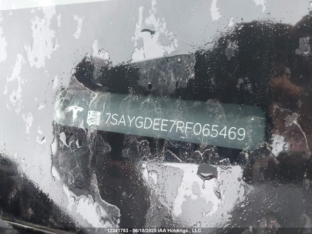 Tesla Model Y 2024 7SAYGDEE7RF065469 Image 9