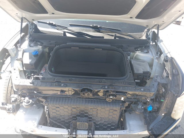 KNDADFS58R6049185 KIA 2024