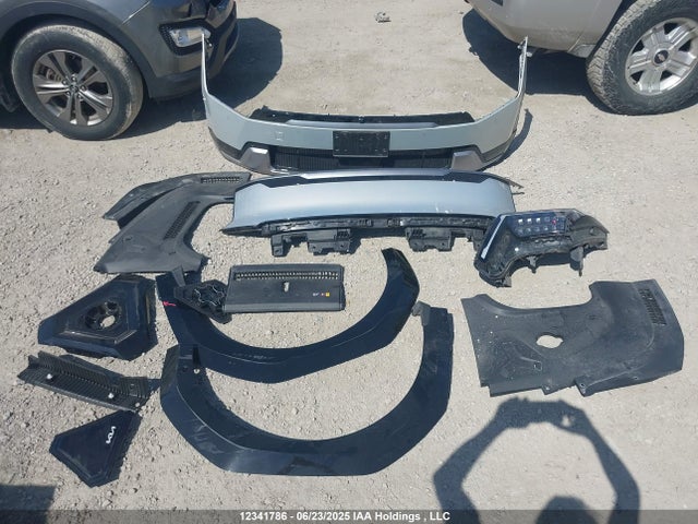 KNDADFS58R6049185 KIA 2024