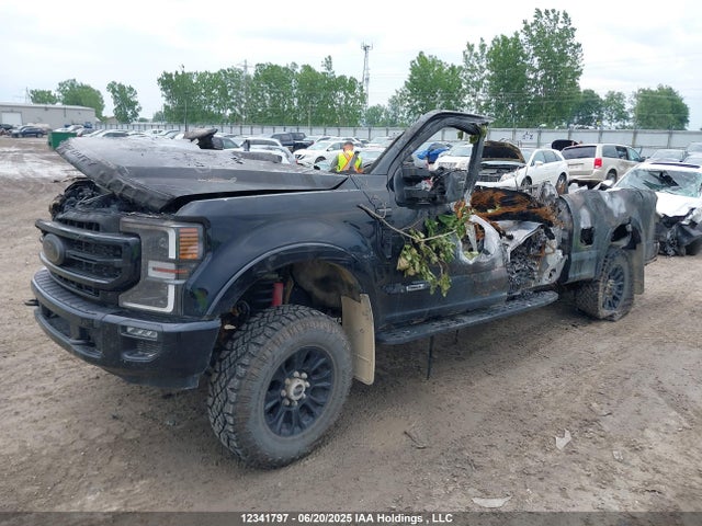 Ford 2020 2020 1FT8W2BT1LEE79928 Image 2