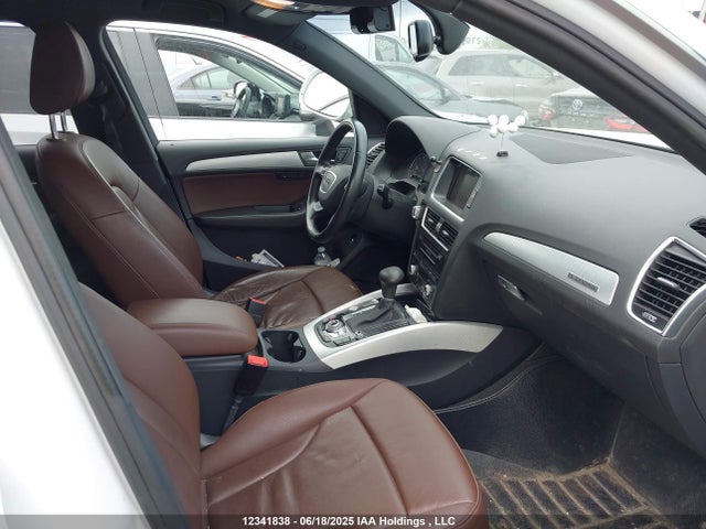 WA1C7AFP4GA025811 Audi Q5