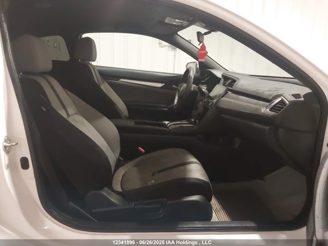 Honda Civic 2017 2HGFC4B66HH400194 Image 5