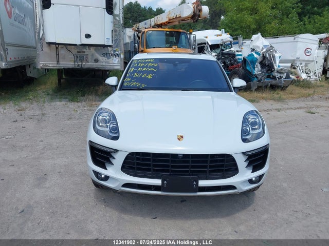 Porsche Macan 2018 WP1AA2A5XJLB11676 Image 13