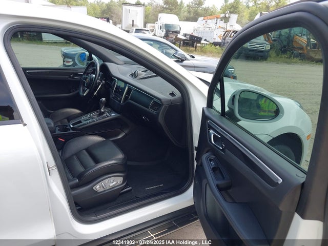 Porsche Macan 2018 WP1AA2A5XJLB11676 Image 5
