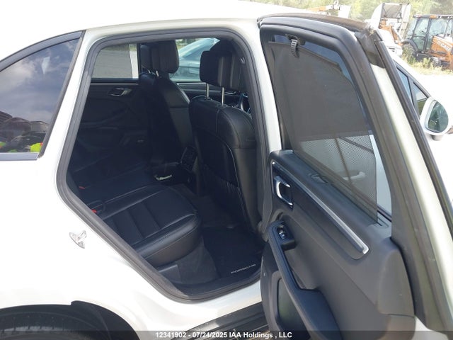 Porsche Macan 2018 WP1AA2A5XJLB11676 Image 8