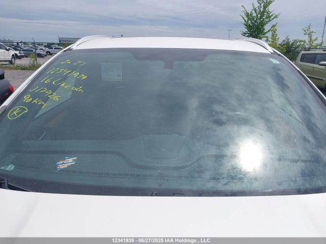 Lincoln MKC 2016 5LMCJ2D99GUJ17926 Image 18
