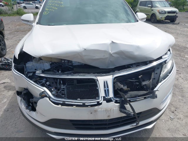Lincoln MKC 2016 5LMCJ2D99GUJ17926 Image 6