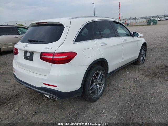 WDC0G4KB6JV047923 Mercedes-Benz Glc 300 4matic