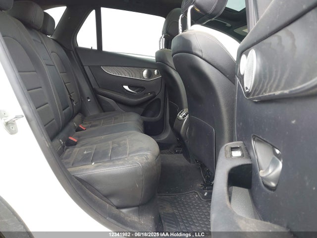 WDC0G4KB6JV047923 Mercedes-Benz Glc 300 4matic