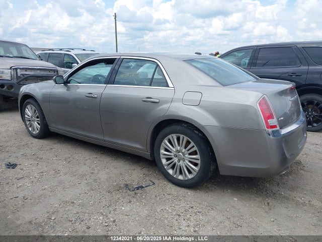 Chrysler 300 2014 2C3CCARG2EH306165 Image 33