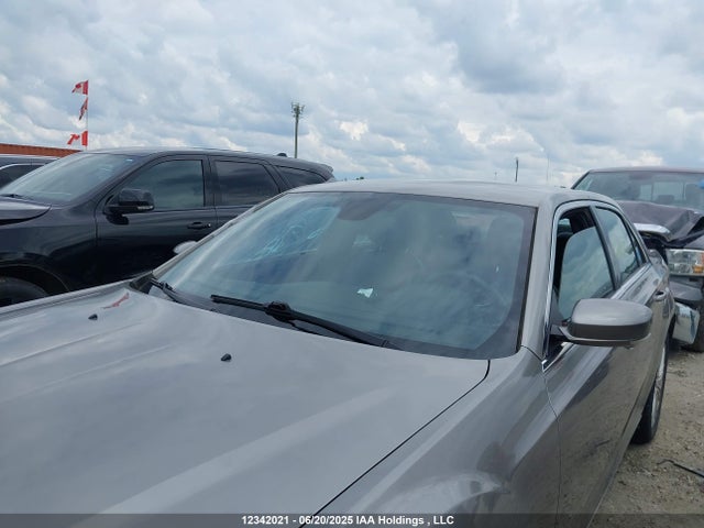 Chrysler 300 2014 2C3CCARG2EH306165 Image 36