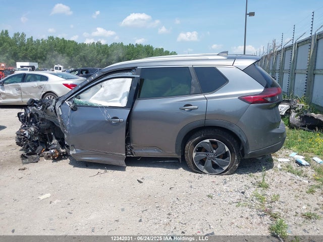 JN8BT3BB7SW146657 Nissan Rogue