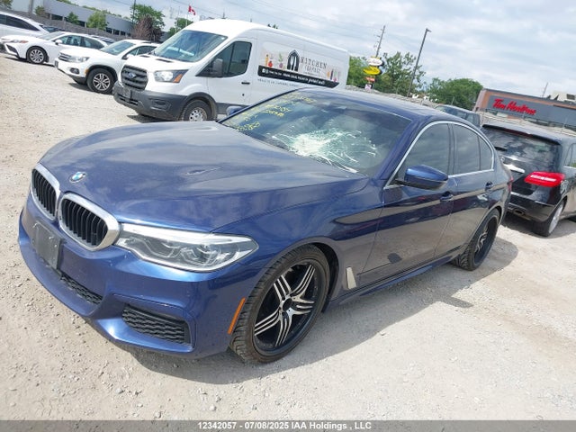 WBAJE7C56KWW43004 BMW 540I