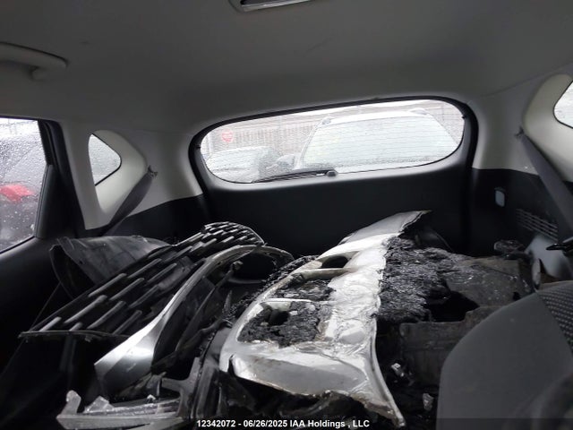 KNDEPCAAXP7358718 KIA nu