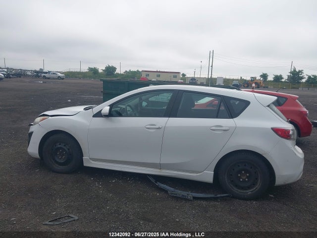 2011 Mazda Mazda3 Gs მანქანა იყიდება აუქციონზე, vin: JM1BL1L52B1447830, აუქციონის ნომერი: 12342092