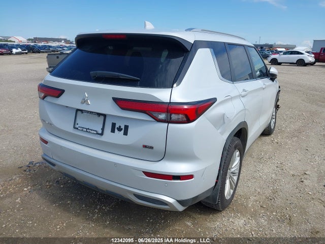 JA4J4VA8XRZ618021 Mitsubishi Outlander