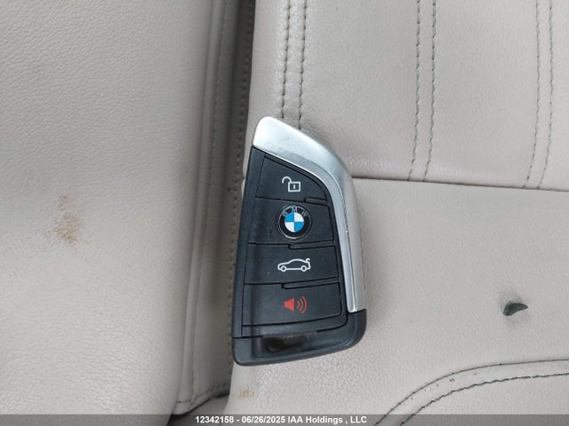 5UXUJ5C53KLJ63843 BMW X4