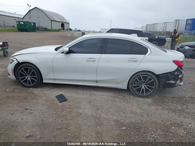 3MW5R7J08M8B64852 BMW 330I