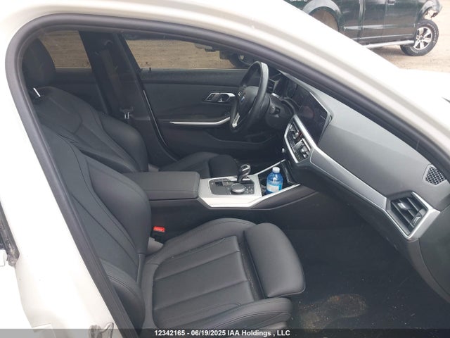 3MW5R7J08M8B64852 BMW 330I