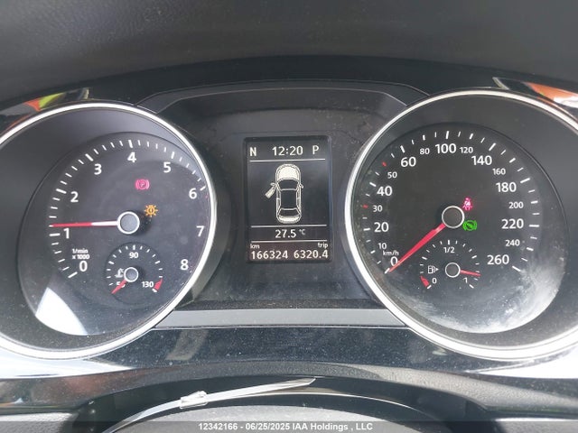 3VWL07AJ9FM288505 Volkswagen 2015