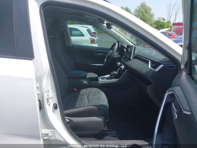 2T3R1RFV8RC475109 Toyota Rav4 Xle