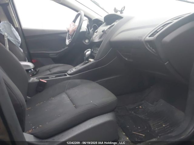 1FADP3K25FL284297 Ford 2015