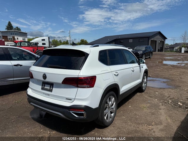 3VVLX7B28NM069914 Volkswagen tsi