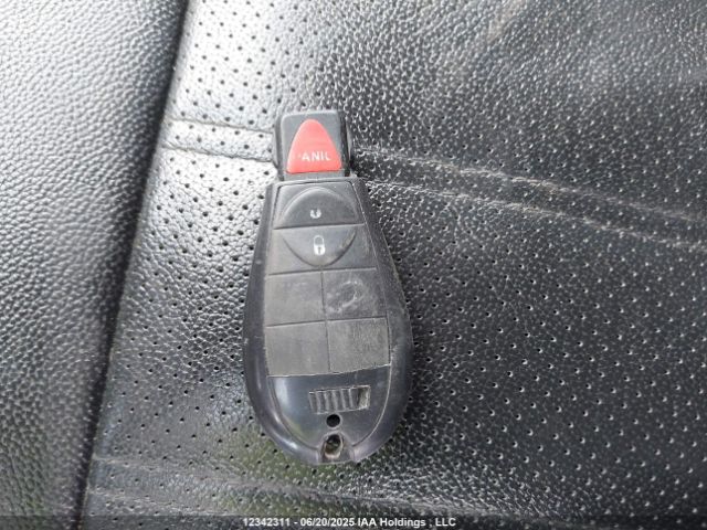 2C4RC1CG1FR504004 Chrysler Town and Country