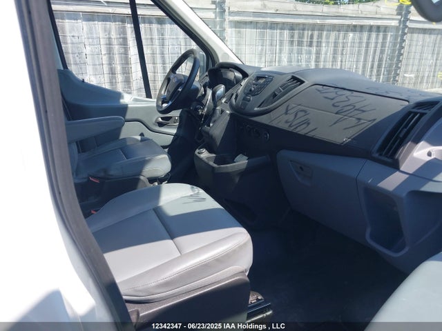 Ford Transit 2018 1FTYR2CM4JKA93565 Image 22
