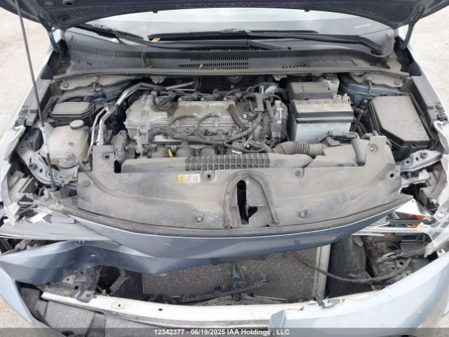 5YFBPMBE9NP352351 Toyota 2zr-fae