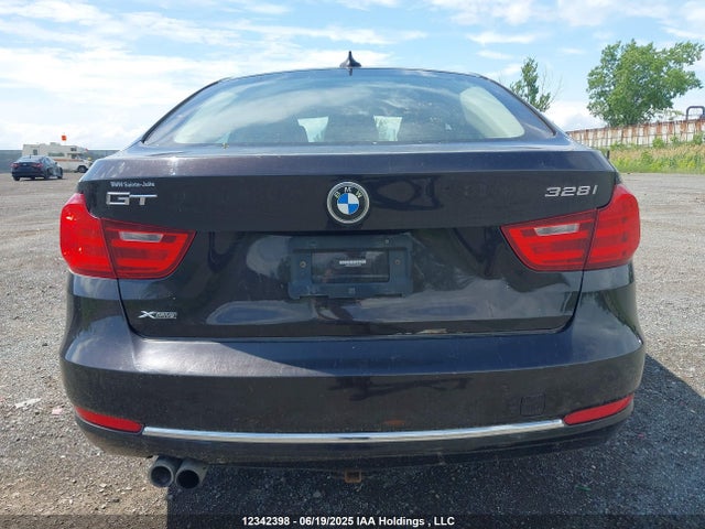 WBA8Z5C54GG502490 BMW 2016